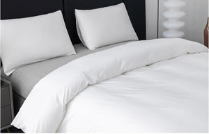 SOLD (Bedding) Levoo 100% Bamboo Duvet Cover/Queen Size Cooling Duvet Cover for Hot Sleepers/400 Thread Count/Soft Silky/3Pcs Comforter Cover Set with 1 Duvet Cover and 2 Pillowcases/No Insert (Queen, White)